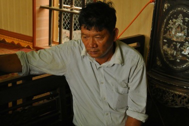 Bố Đoàn Thị Hương buồn bã khi con gái không được tuyên vô tội