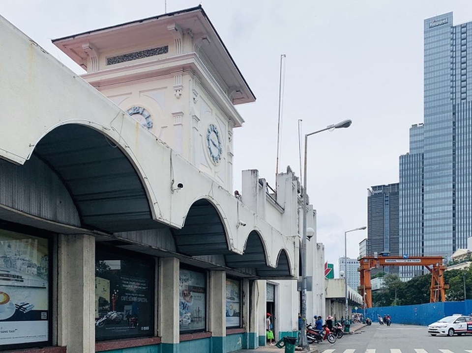 Chợ Bến Thành vẫn đìu hiu mong khách du lịch - 7 Chợ Bến Thành vẫn đìu hiu mong khách du lịch - 7