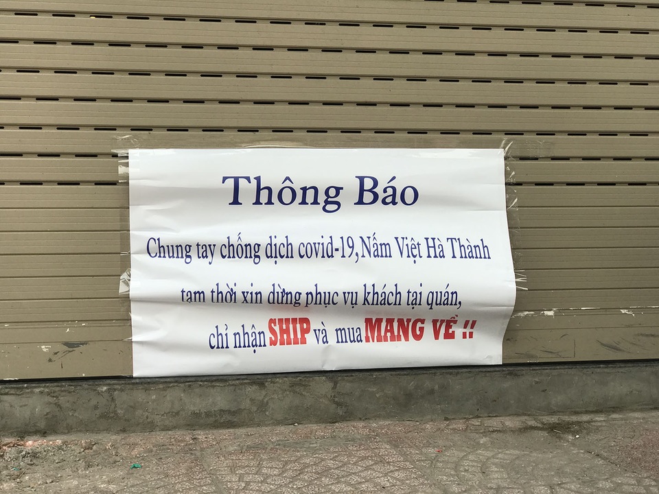 Tránh dịch Covid-19, hàng quán Hà Nội đồng loạt đóng cửa, chỉ nhận ship - 9 Tránh dịch Covid-19, hàng quán Hà Nội đồng loạt đóng cửa, chỉ nhận ship - 9