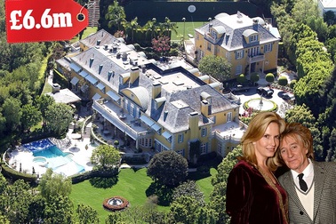 Sao Anh quốc liên tục mua siêu biệt thự tại Mỹ