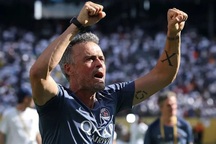 PSG đánh bại Real Madrid, HLV Enrique chỉ thẳng cầu thủ nhận Quả bóng Vàng