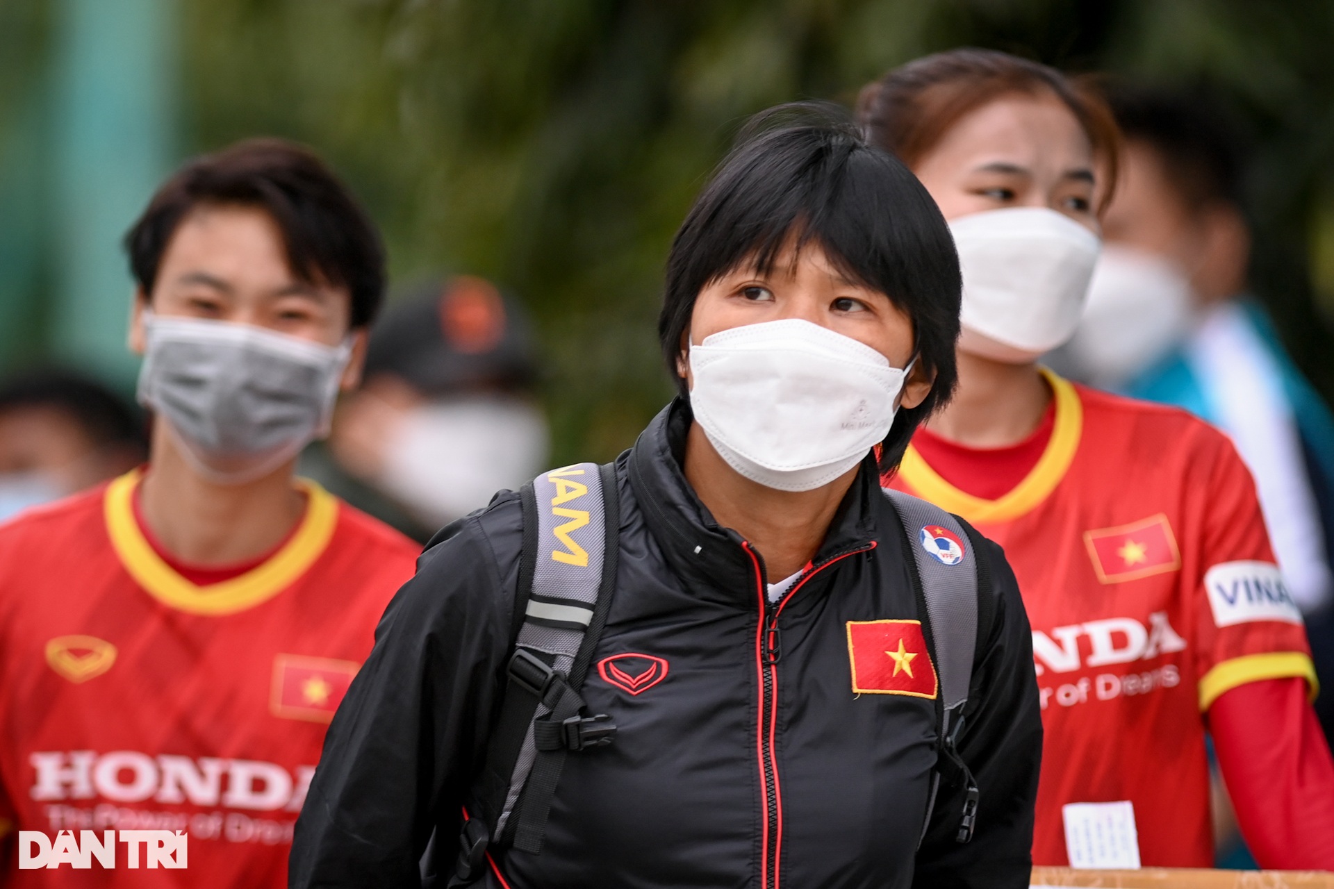 Trung vệ thép Chương Thị Kiều tập riêng ở buổi tập của tuyển nữ Việt Nam - 2