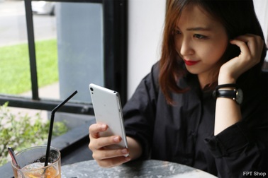 Sony Xperia X giảm giá mạnh trên thị trường