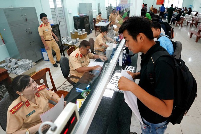 Trường hợp nào cần làm biển số xe tạm thời? - Ảnh 1. Trường hợp nào cần làm biển số xe tạm thời? - Ảnh 1.