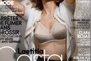 Laetitia Casta vẫn rất khêu gợi!