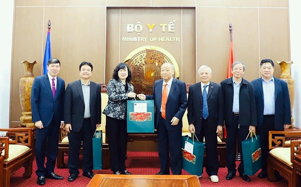 Nguyên Bộ trưởng Y tế Nguyễn Quốc Triệu và dấu ấn đặc biệt trong sự nghiệp - 1 Nguyên Bộ trưởng Y tế Nguyễn Quốc Triệu và dấu ấn đặc biệt trong sự nghiệp - 1