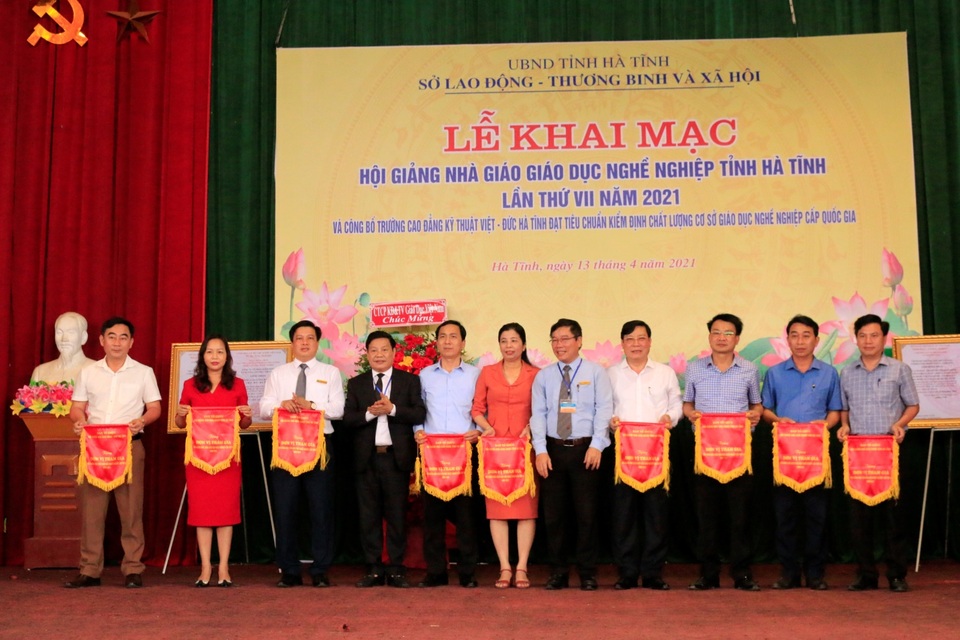 Nâng cao chất lượng đào tạo lao động qua Hội giảng Giáo dục nghề nghiệp - 2 Nâng cao chất lượng đào tạo lao động qua Hội giảng Giáo dục nghề nghiệp - 2