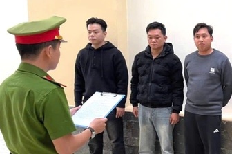 Núp bóng doanh nghiệp để cho vay lãi đến 421%/năm