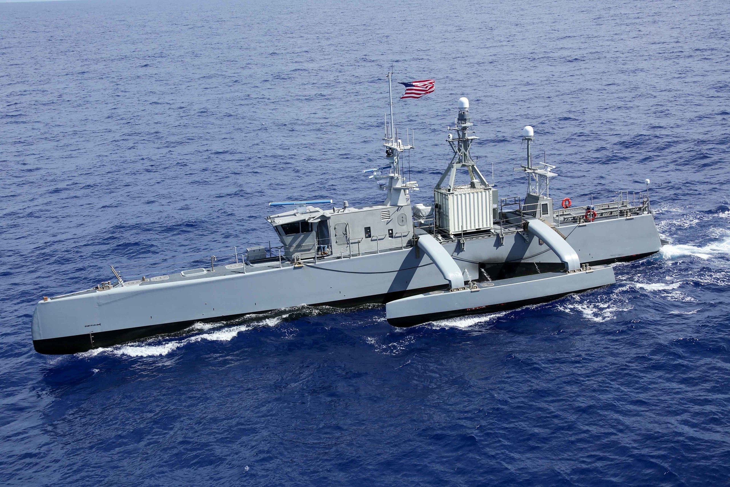 Mỹ đẩy mạnh phát triển hạm đội không người lái  - 2