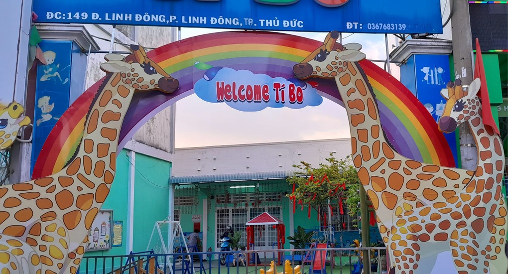 Chủ nhóm lớp mầm non nói gì về việc đánh, ngồi đè lên bụng trẻ ép ăn? - 2 Chủ nhóm lớp mầm non nói gì về việc đánh, ngồi đè lên bụng trẻ ép ăn? - 2