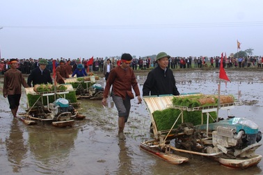 Thanh Hoá tổ chức lễ hội xuống đồng năm 2017