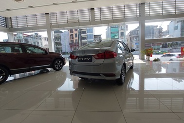 Mất doanh số, giảm nhập linh kiện: Ngành ô tô Việt đối diện thua lỗ?