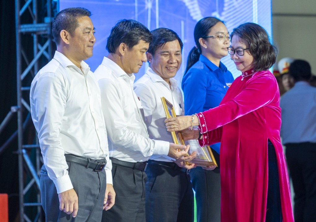 Bà Rịa - Vũng Tàu và hành trình trở thành trung tâm logistics, du lịch - 1 Bà Rịa - Vũng Tàu và hành trình trở thành trung tâm logistics, du lịch - 1