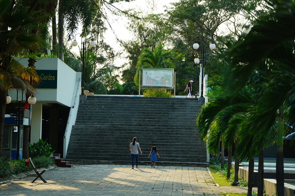 Người Hàn ở TPHCM: Ở đây an toàn nhưng lo cho người thân nơi quê nhà! - 7