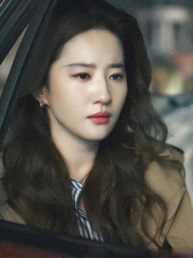 ເລື່ອງ Rose ສິ້ນສຸດລົງເປີດ, ຢືນຢັນຕໍາແຫນ່ງ Liu Yifei - 1 Câu chuyện Hoa Hồng kết thúc mở, khẳng định vị thế của Lưu Diệc Phi - 1