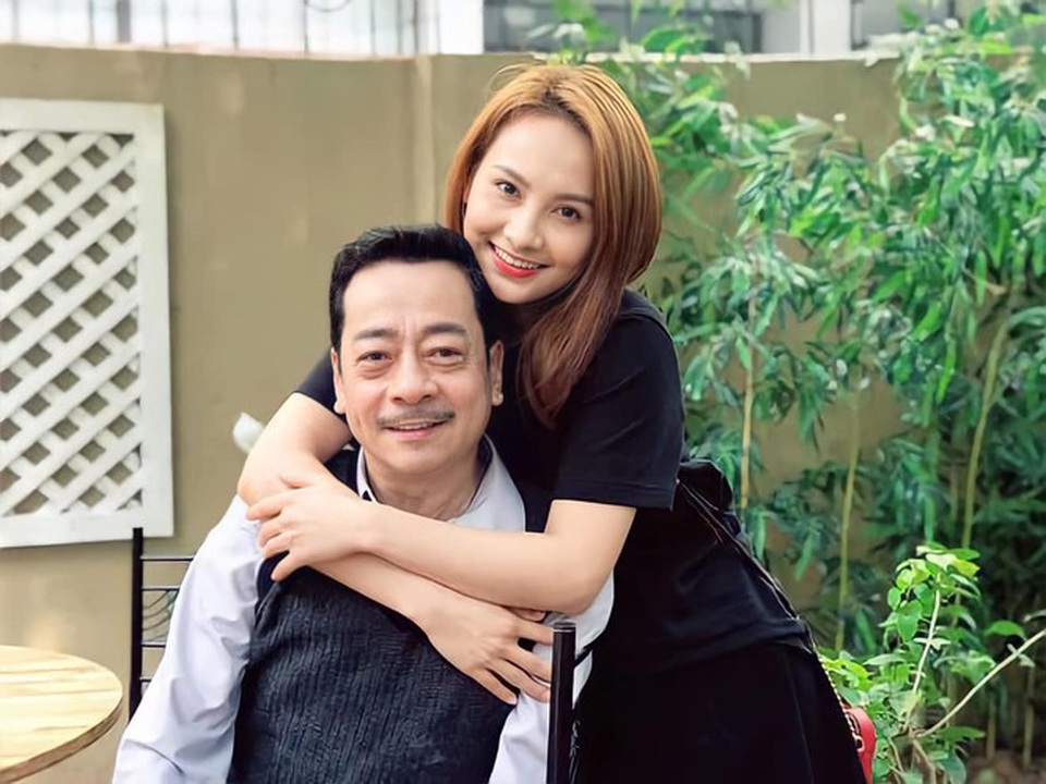 Dàn diễn viên Người phán xử nghẹn lời tiễn biệt NSND Hoàng Dũng - 2 Dàn diễn viên Người phán xử nghẹn lời tiễn biệt NSND Hoàng Dũng - 2