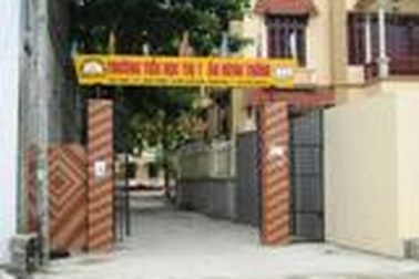 “Ép” học sinh đóng tiền: Trường trả lại tiền cho phụ huynh