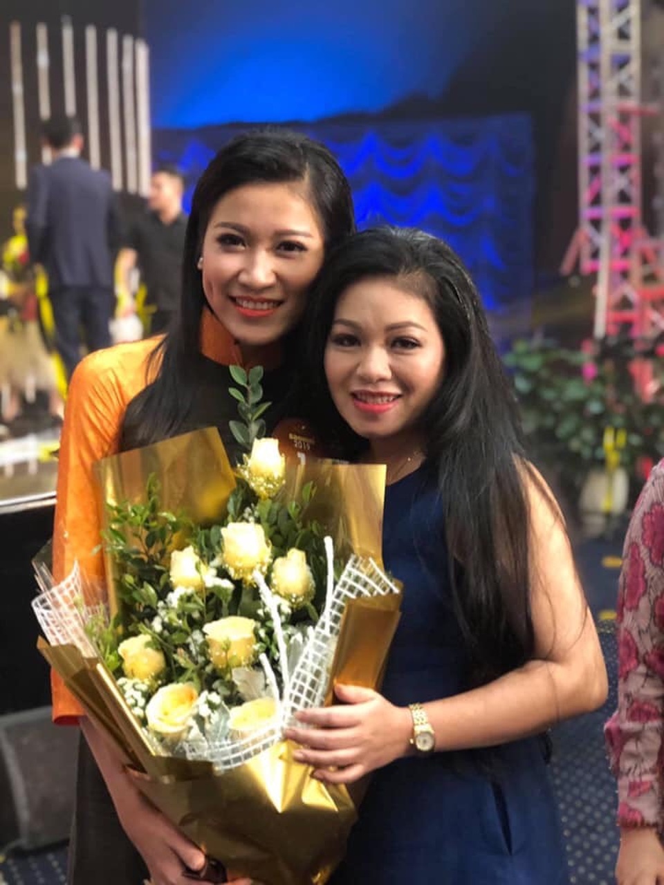 Phan Quỳnh Anh: Từ cô giáo mầm non trở thành Á quân Sao Mai 2019 - 3 Phan Quỳnh Anh: Từ cô giáo mầm non trở thành Á quân Sao Mai 2019 - 3