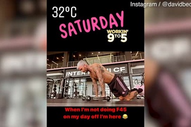 "Nam thần phòng tập" David Beckham tích cực tập luyện "giữ dáng"