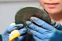 Tìm thấy 80 gương báu 2000 năm tuổi và điều bất ngờ khi lau sạch