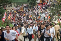 Tạm dừng Lễ khai hội chùa Tam Chúc và lễ khai mạc Lễ hội đền Trần - Thái Bình