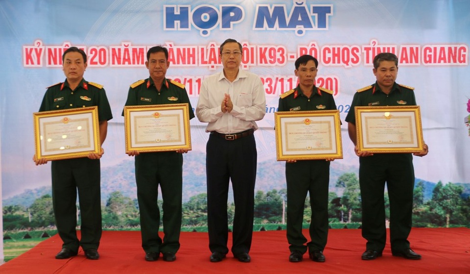 An Giang: Đưa hơn 3.200 hài cốt liệt sĩ về với đất mẹ - 3 An Giang: Đưa hơn 3.200 hài cốt liệt sĩ về với đất mẹ - 3