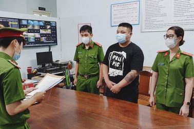 Nam thanh niên mở 3 tài khoản ngân hàng để lừa đảo lấy tiền chơi game