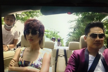 Diễn viên Kim Tuyến bị cướp giỏ xách khi đang đóng phim