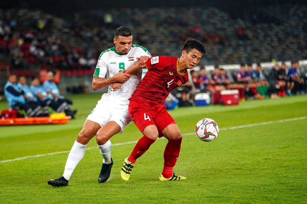 Trọng tài Tây Á cầm còi trận đấu Việt Nam gặp Iraq ở vòng loại World Cup - 2 Trọng tài Tây Á cầm còi trận đấu Việt Nam gặp Iraq ở vòng loại World Cup - 2