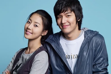 Han Ji Hye rực rỡ với thời trang Bang Bang