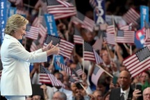 Bà Clinton phát biểu trong đêm lịch sử: Nước Mỹ không sợ hãi