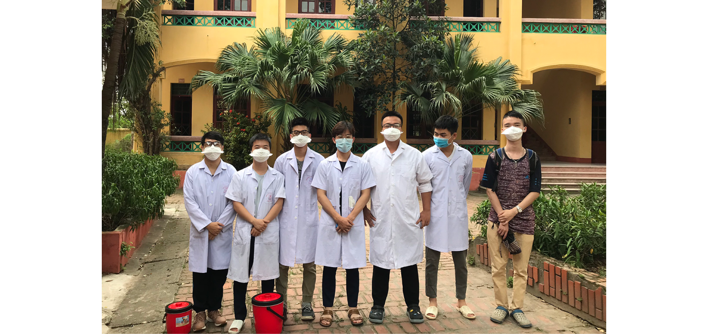 Đêm trắng, ăn tranh thủ, ngủ khẩn trương của những đoàn quân vào tâm dịch - 14 Đêm trắng, ăn tranh thủ, ngủ khẩn trương của những đoàn quân vào tâm dịch - 14