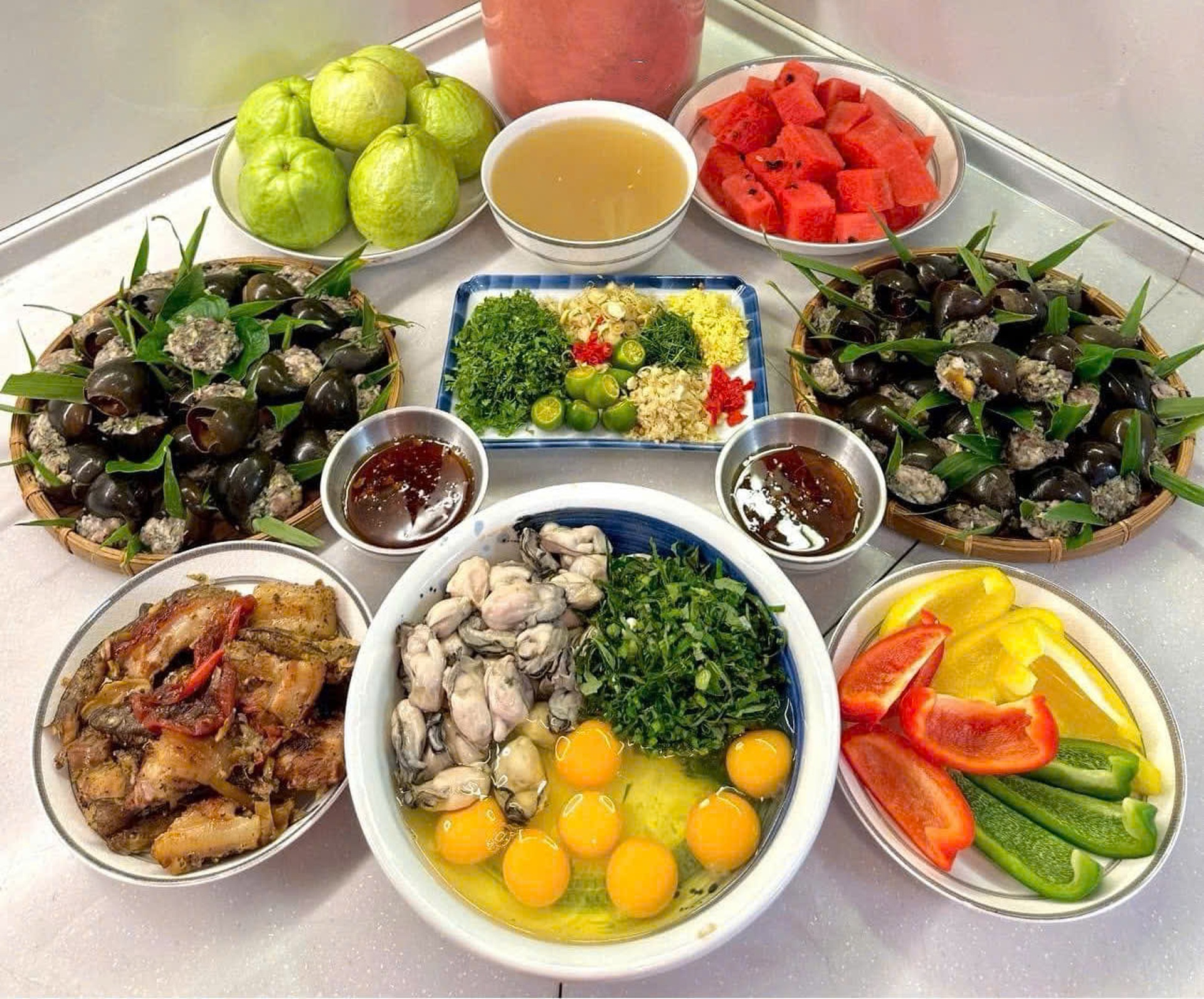 Cách làm chả ốc hấp lá gừng đơn giản tại nhà, ngon như ngoài hàng - 1