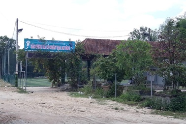 Chính quyền "bí" hướng xử lý cụm công trình không phép