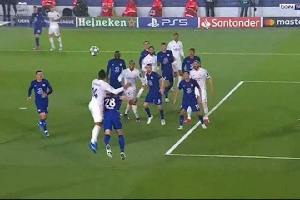 Real Madrid được ưu ái, hưởng lợi trước Chelsea? - 2 Real Madrid được ưu ái, hưởng lợi trước Chelsea? - 2