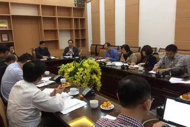 Thành lập đội phản ứng nhanh ứng phó khẩn cấp với dịch viêm phổi lạ từ Trung Quốc