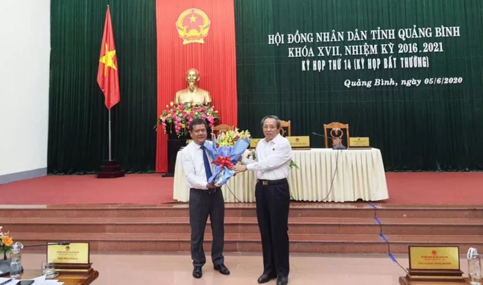 Giám đốc Sở TN-MT Quảng Bình được bầu làm Phó Chủ tịch UBND tỉnh - 1 Giám đốc Sở TN-MT Quảng Bình được bầu làm Phó Chủ tịch UBND tỉnh - 1