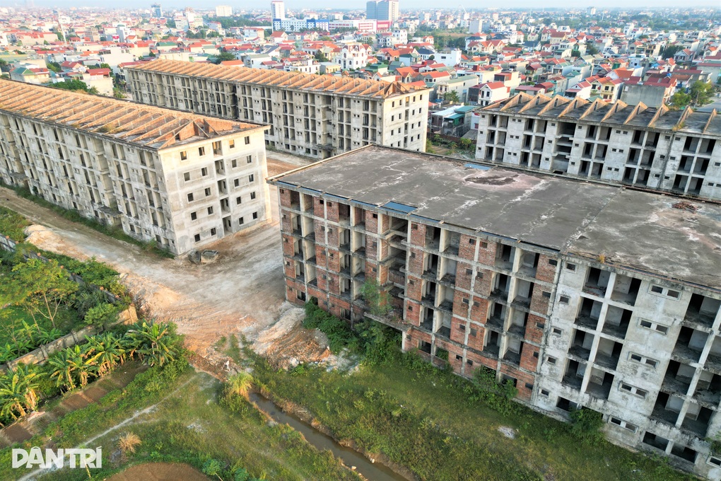 Dự án ký túc xá 860 tỷ đồng đắp chiếu 16 năm chưa rõ ngày hồi sinh - 2 Dự án ký túc xá 860 tỷ đồng đắp chiếu 16 năm chưa rõ ngày hồi sinh - 2