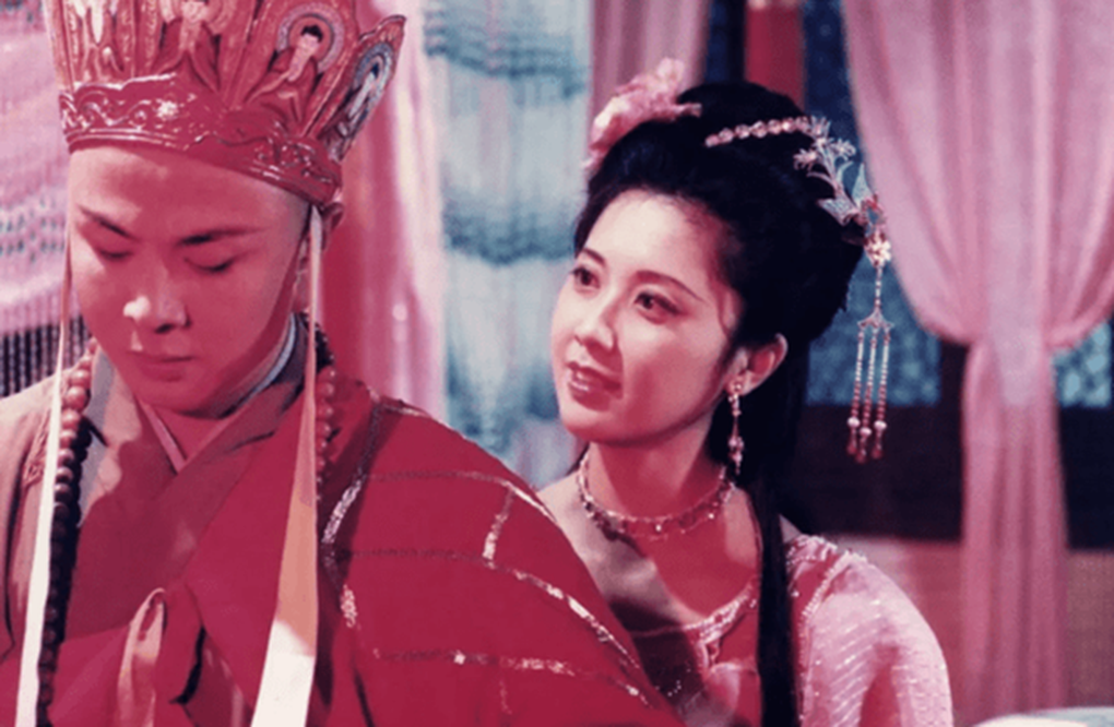 Lý do đạo diễn Tây du ký từ chối Dương Quý Phi đẹp nhất màn ảnh - 2 Lý do đạo diễn Tây du ký từ chối Dương Quý Phi đẹp nhất màn ảnh - 2
