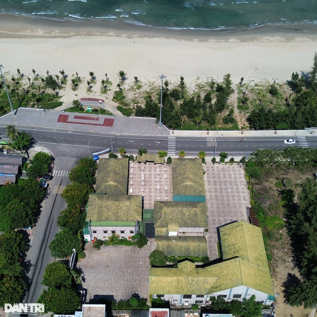 Resort Mỹ Khê được rao bán phát mại kiểu lạ: Ế lần đầu, lần 2 tăng giá 30% - 2 Resort Mỹ Khê được rao bán phát mại kiểu lạ: Ế lần đầu, lần 2 tăng giá 30% - 2