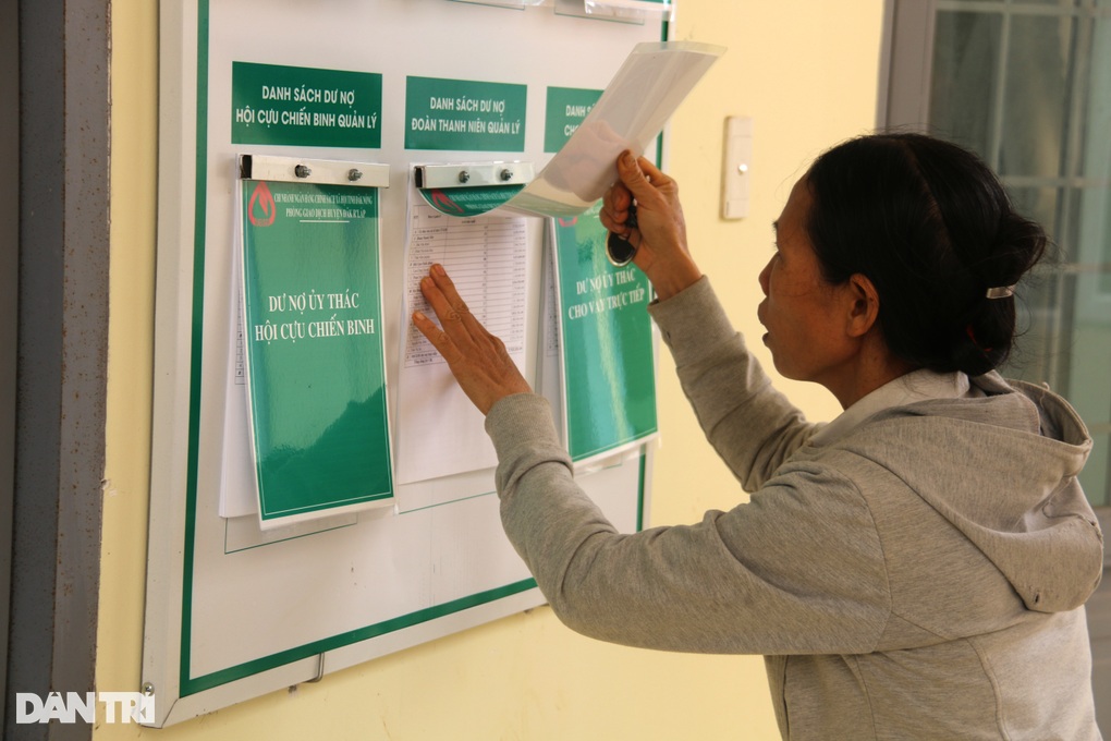 Tháo gỡ khó khăn cho công tác giảm nghèo vùng đồng bào dân tộc thiểu số - 3 Tháo gỡ khó khăn cho công tác giảm nghèo vùng đồng bào dân tộc thiểu số - 3