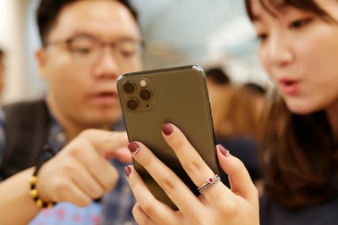 Apple sẽ giảm gần 1/3 doanh số iPhone nếu WeChat bị xóa khỏi App Store