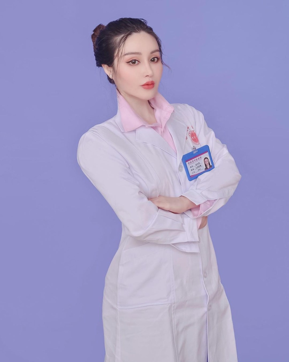 Người đẹp sở hữu gương mặt búp bê và thân hình cơ bắp cuồn cuộn - 2 Người đẹp sở hữu gương mặt búp bê và thân hình cơ bắp cuồn cuộn - 2