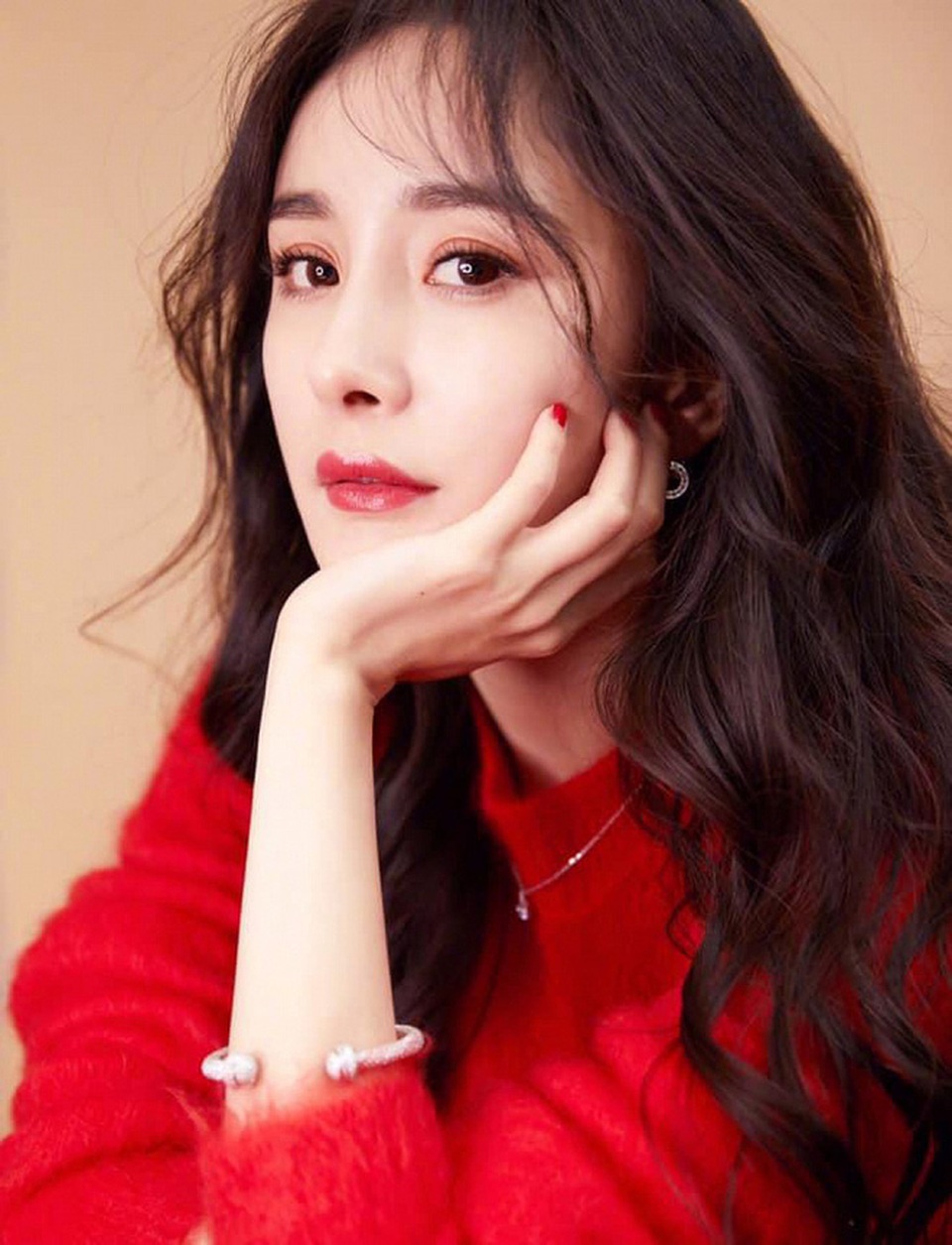 Nhan sắc Dương Mịch thuở mới vào nghề gây sốt - 10 Nhan sắc Dương Mịch thuở mới vào nghề gây sốt - 10