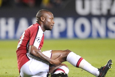 Mourinho muốn chiêu dụ Williams Gallas