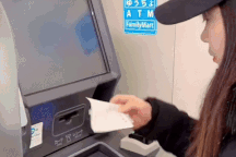 Tết xa nhà, lao động Việt chắt chiu từng đồng gửi về quê trả nợ