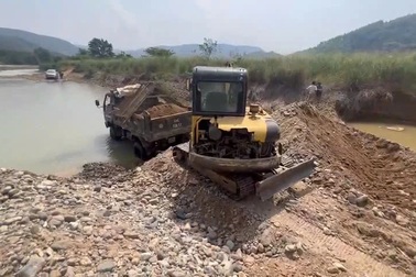 Công an điều tra vụ khai thác cát trái phép ở Lâm Đồng