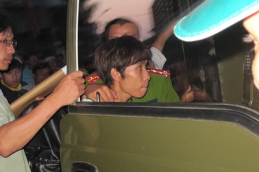 Bắt giữ nhóm siêu trộm hơn 60 cây vàng