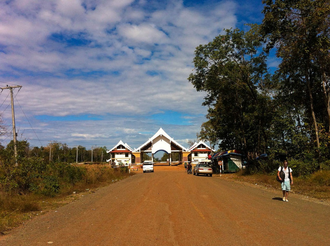 Những đường biên giới kỳ lạ và thú vị ở châu Á - 4