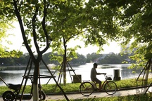 Những hình ảnh mùa thu Hà Nội làm xao xuyến lòng người